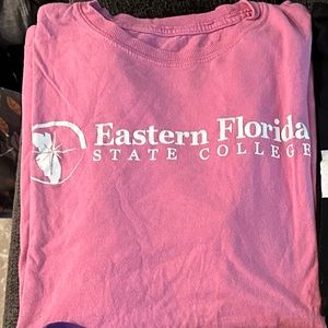 College tshirt